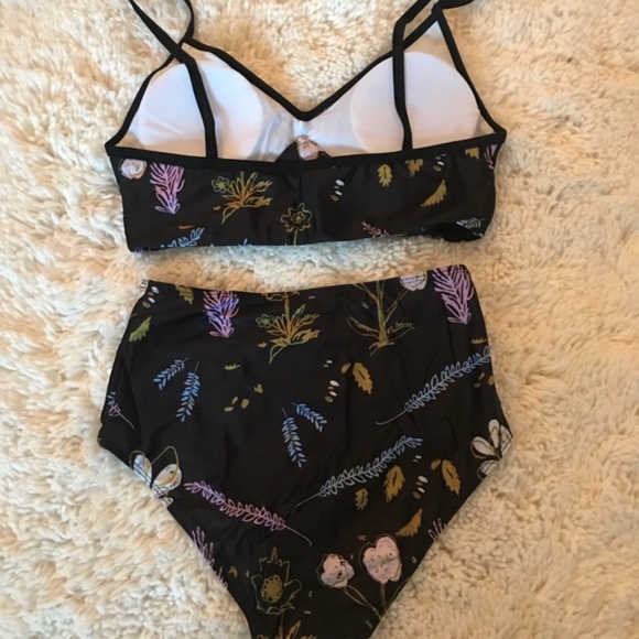 [LAST ONE] High Waisted Floral Print Bikini - Picture 3 of 4